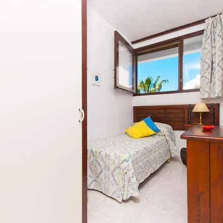 Oiza Canopus Sea Views At The Beach 公寓